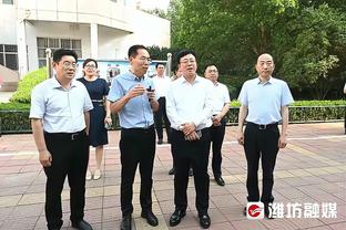 韦霍斯特曾回应与梅西口角：我去和梅西握手他不接受+还骂脏话